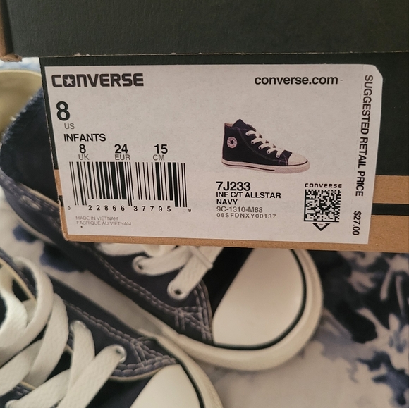 Toddler size 8 Converse - Picture 5 of 5